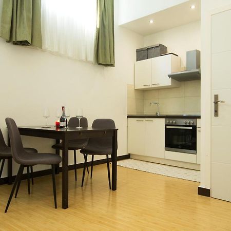 Apartment SunDelight Split Eksteriør billede